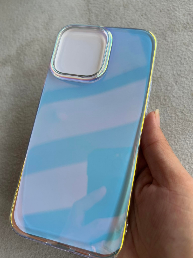 Ốp Lưng iPhone 14 Pro Max Cứng Trong Suốt  Đổi Màu Hiệu Memumi Chính Hãng phủ nano chống xước, chất liệu cứng cáp, giao diện phản quang mới lạ rất đẹp